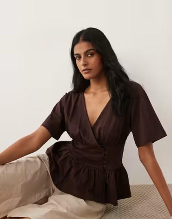 エイソス レディース トップス プルオーバー 酉の方角目じるし ASOS DESIGN cinched waist wrap top インチ chocolate BROWN 赤銅色