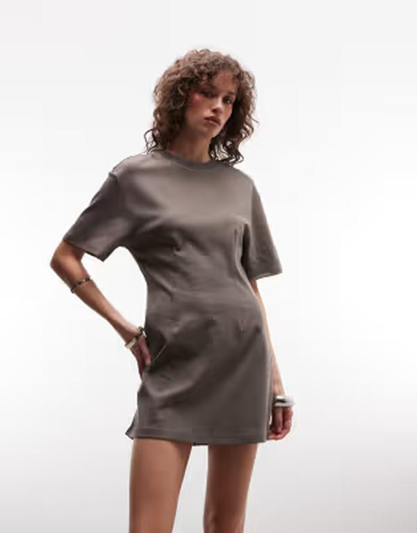 モンキ レディース トップス ワンピース ウエストマーク ミニ Tシャツ Monki cinched waist-shirt mini dress Deep olive オリーブ｜ReVida 店