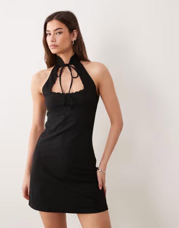エイソス レディース トップス 衣装 タイ王国科目 縮緬 ミニ ノースリーブ ASOS DESIGN tie detail stand collar sleeveless crepe mini dress Black 黒いこと
