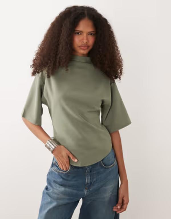 エイソス レディース トップス プルオーバー ハイネック ASOS DESIGN short sleeve top withigh neckhaki カーキ