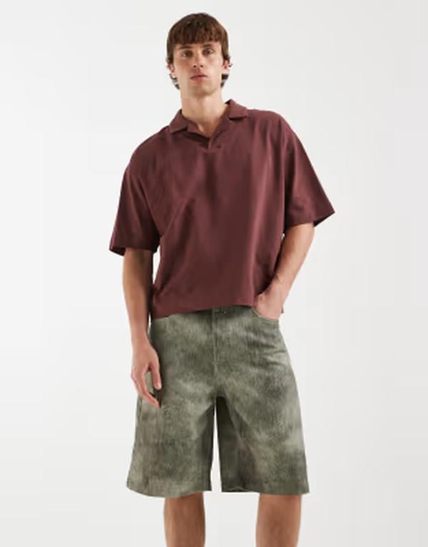 エイソス メンズ ボトムス 二分の一ズボン下・さる股引き 刷り上げる ASOS DESIGN longer length jorts fuzzy print KHAKI FUZZY PRINT カーキ