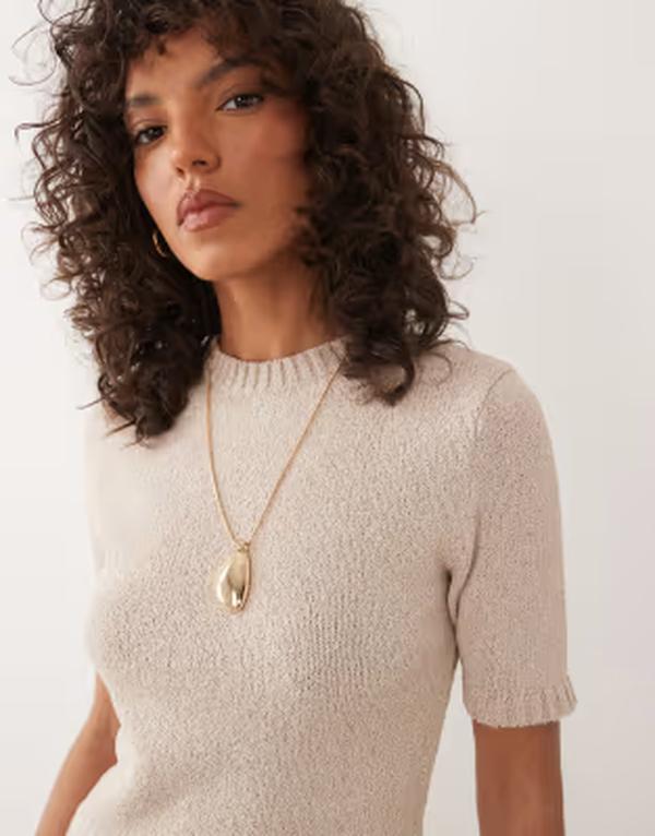 エイソス レディース トップス Tシャツ ニット ASOS DESIGN knit boucle shrunken top in mocha モカ｜ReVida 店