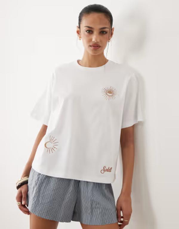 エイソス レディース トップス プルオーバー ASOS DESIGN oversized T-shirt with embroidery details WHITE 白いこと
