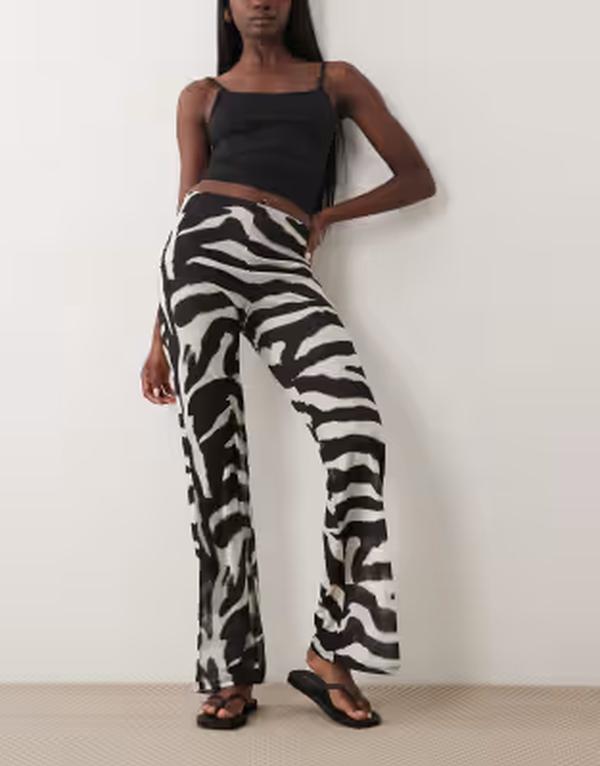 エイソス レディース ボトムス 心地好いズボン下 ワイドレッグ 刷り上げる ASOS DESIGN wide leg pants インチ zebra print Zebra print 毛の荒物