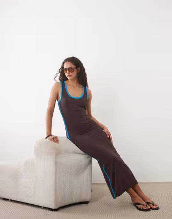 エイソス レディース トップス 衣装 対照 マキシ ASOS DESIGN scoop neck with contrast blue binding maxi dress Brown 赤銅色