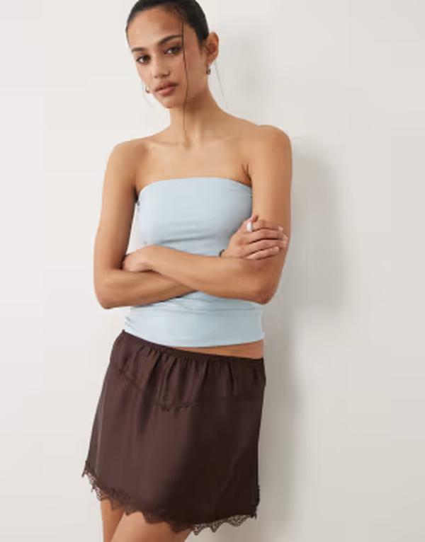 コットンオン レディース ボトムスカート レーストリム ミニ サテン レース Cotton Estelle satin mini skirt with lace trim HONEY CREAM クリーム｜ReVida 店