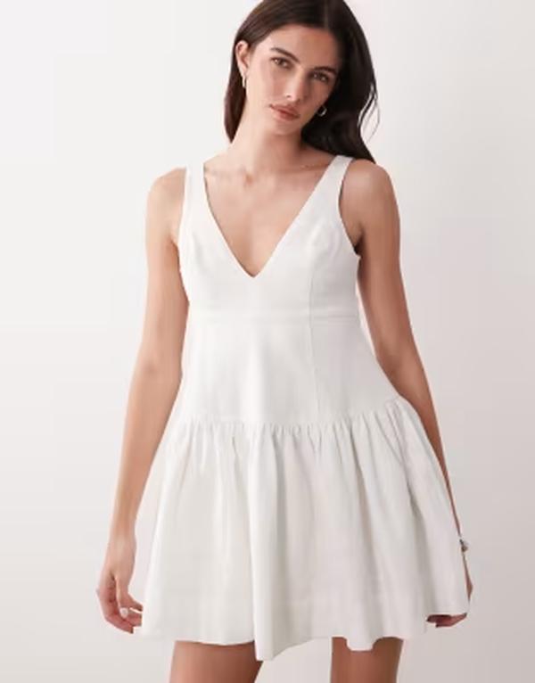 エイソス レディース トップス ワンピース Vネック ミニ ASOS DESIGN v-neck fit and flare mini sundress White ホワイト｜ReVida 店 15,106円