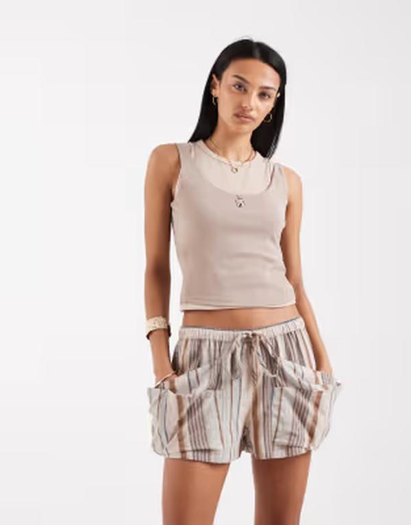 フリーピープル レディース ボトムス ハーフパンツ・ショーツ ショートパンツ Free People good fortune striped shorts in washed blue combo Washed blue combo ブルー|ReVida 店