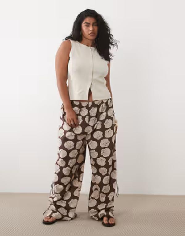 エイソス レディース ボトムス 心地好いズボン下 刷り上げる ASOS Curve ASOS DESIGN Curve beach pants インチ shell print Shell print