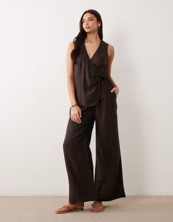 エイソス レディース トップス 飛び降りる背広 リネン ASOS DESIGN linen blend wrap jumpsuit インチ chocolate Brown 赤銅色
