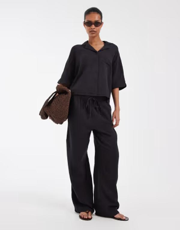 オンリー レディース ボトムス カジュアルパンツ ワイドレッグ ONLY cheesecloth wide leg pants in washed black - part of a set Phantom ブラック|ReVida 店