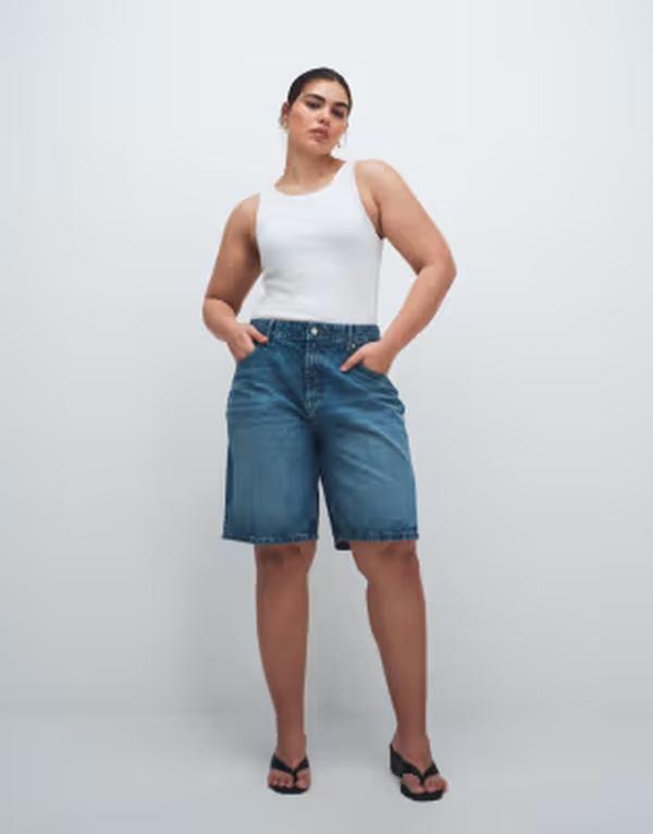 エイソス レディース ボトムス ハーフパンツ・ショーツ ショートパンツ デニム ASOS Curve ASOS DESIGN Curve denim bermuda shorts in mid BLUE ブルー｜ReVida 店
