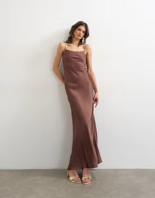 とっ始め販売店 レディース トップス 衣装 繻子 Topshop low scoop neck floor length satin slip dress インチ chocolate 黒茶