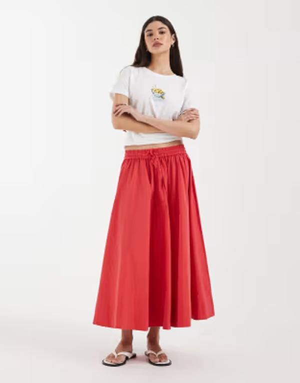アンドアザーストーリーズ レディース ボトムスカート マキシ & Other Stories full circle maxi skirt in bright RED レッド｜ReVida 店