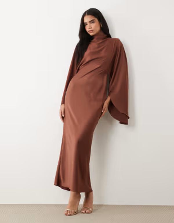 エイソス レディース トップス ワンピースタンドネック 繻子 マキシ ASOS DESIGN funnel neck satin maxi dress with exaggerated sleeves インチ chocolate 黒茶