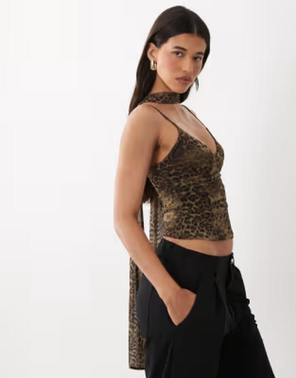 エイソス レディース トップス シャツ プリント メッシュ ASOS DESIGN printed mesh cami top with scarf detail in leopard print leopard アニマル｜ReVida 店