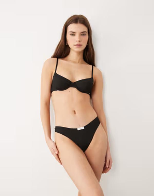 エイソス レディース アンダー御召しもの ブリーフズボン下 リブニット ASOS DESIGNora rib knit high leg thong with tab detail Black 黒いこと