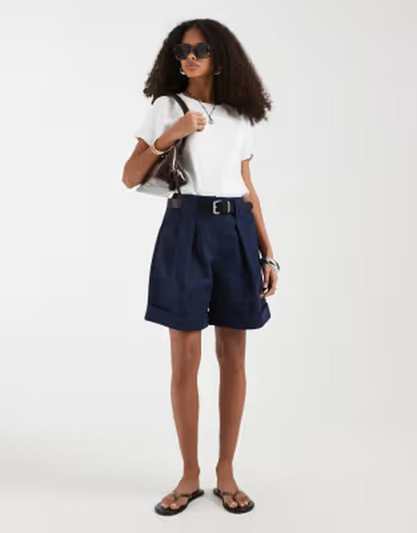 エイソス レディース ボトムス 二分の一ズボン下・さる股引き 遊撃手ズボン下 ASOS DESIGN Tailored belted cuffed shorts NAVY 米国海軍