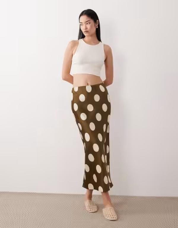 ウェンズデーガール レディース ボトムスカート ドット サテン Wednesday's Girl satin bias cut midaxi skirt-green polka dots Khaki カーキ|ReVida 店