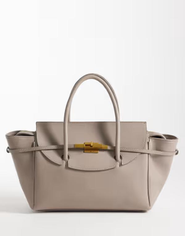 エイソス レディース バッグ ASOS DESIGN belted hardware grab handle tote in stone ストーン｜ReVida 店