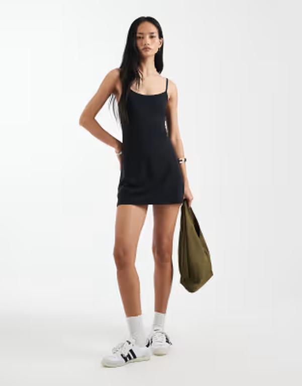 コットンオン レディース トップス 衣裳 ミニ Cotton hold me mini dress Black 黒いこと