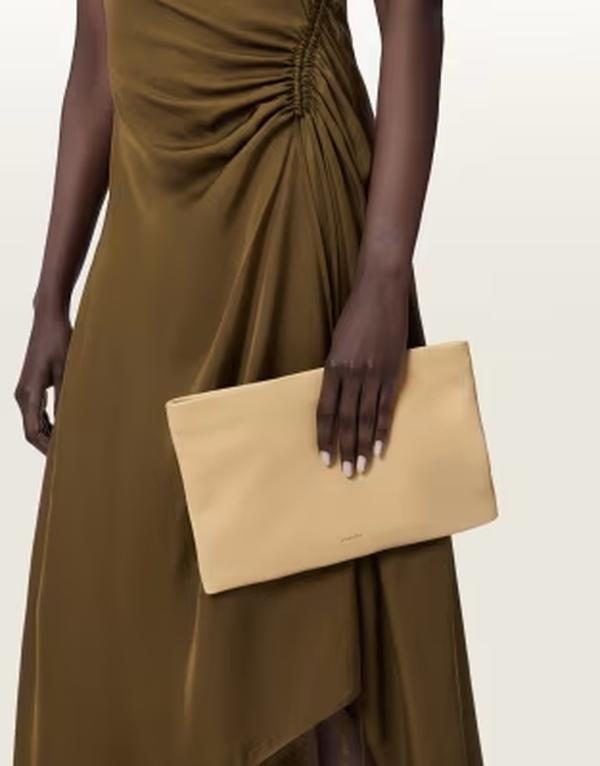 オールセインツ レディース 御徒面子 なめし革 AllSaints Bettina lambs leather clutch bag インチ pale yellow Mellow yellow 黄色