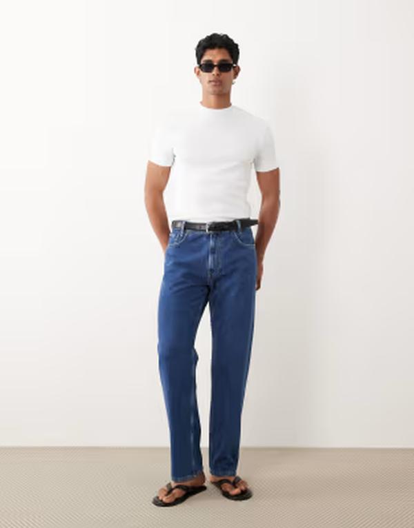マンゴ メンズ ボトムス デニムパンツ ストレート コットン ジーンズ Mango 100% cotton straight leg jeans in mid BLUE ブルー|ReVida 店