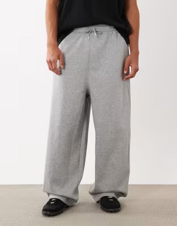 エイソス メンズ ボトムス 心地よいズボン下 スウェットパンツ ASOS DESIGN oversized balloon sweatpants heather Gray Heather 薄墨色