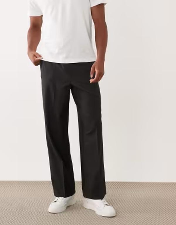エイソス メンズ ボトムス カジュアルパンツ ワイドレッグ ASOS DESIGN comfort stretch wide leg dress pants with elastic waist in charcoal チャコール｜ReVida 店