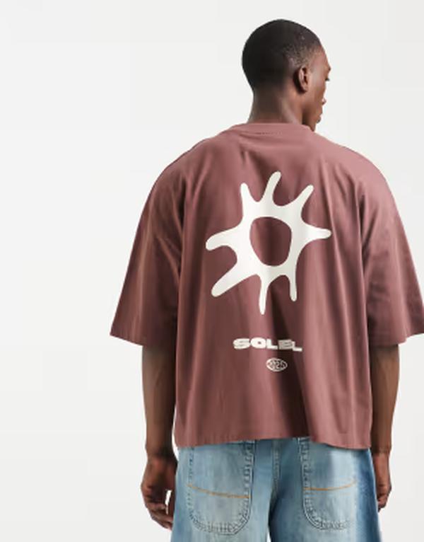 エイソス メンズ トップス ティーシャツ グラフィック ASOS DESIGN boxy oversized T-shirt with abstract graphic Marron 赤銅色