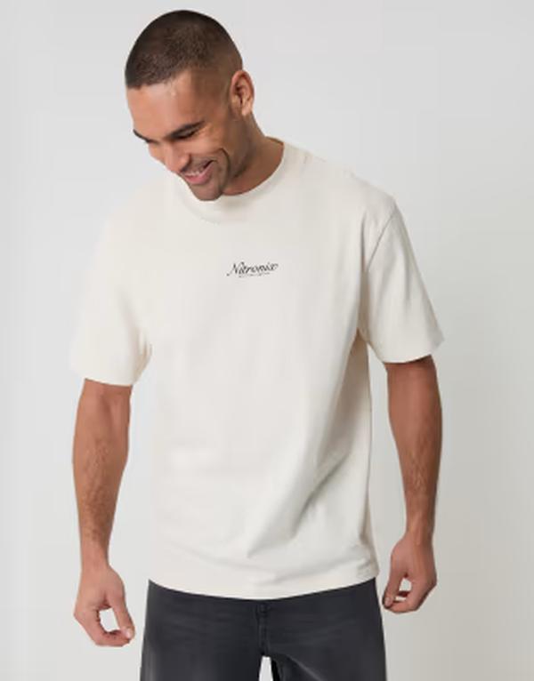 スリードベア メンズ トップス ティーシャツ 労働者の一団のど首 刷り上げる グラフィック Threadbare crew neck back graphicar print-shirt インチ ecru エクリュ