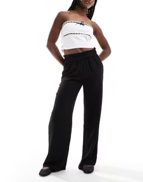ジェイディーワイ レディース ボトムス カジュアルパンツ ワイドレッグ JDY high waisted wide leg pants with frill waistband Black ブラック｜ReVida 店