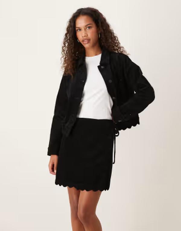 ノーバディーズ チャイルド レディース 下つ方スコート ミニ Nobody\u0027s Child scallop trim cord wrap mini skirt - part of set Black 黒いこと