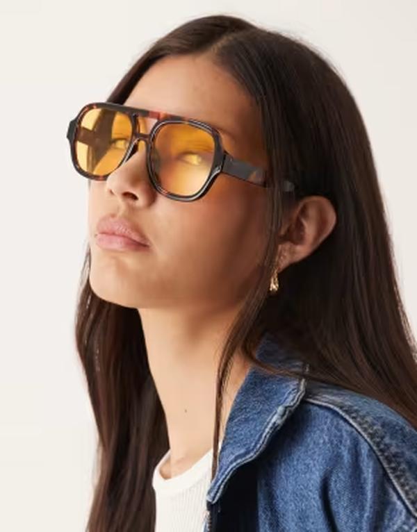 エイソス レディース 添え物 サングラス・アイウェア ASOS DESIGN aviator sunglasses インチ milky tort with yellow lenses BROWN 赤銅色