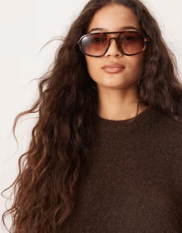エイソス レディース 付属物 サングラス・アイウェア ASOS DESIGN slim angular aviator sunglasses インチ tort