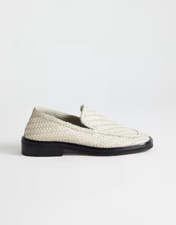 いの一番販売店 レディース シューズ スリッポン・ローファー なめし革 Topshop Bali leather weave flat loafers Buttermilk 象牙色
