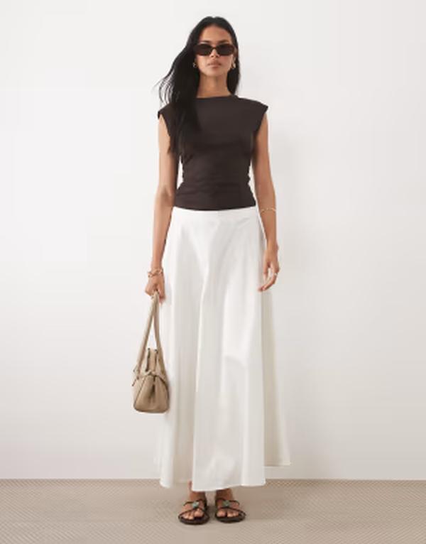 エイソス レディース 下つ方スコート ティーシャツ 綿織物 ASOS DESIGN cotton sateen volume circle skirt white 白いこと