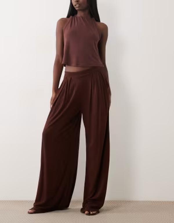 エイソス レディース ボトムス 心地好いズボン下 ワイドレッグ リネン ASOS DESIGN viscose linen super wide leg pants インチ chocolate 黒茶
