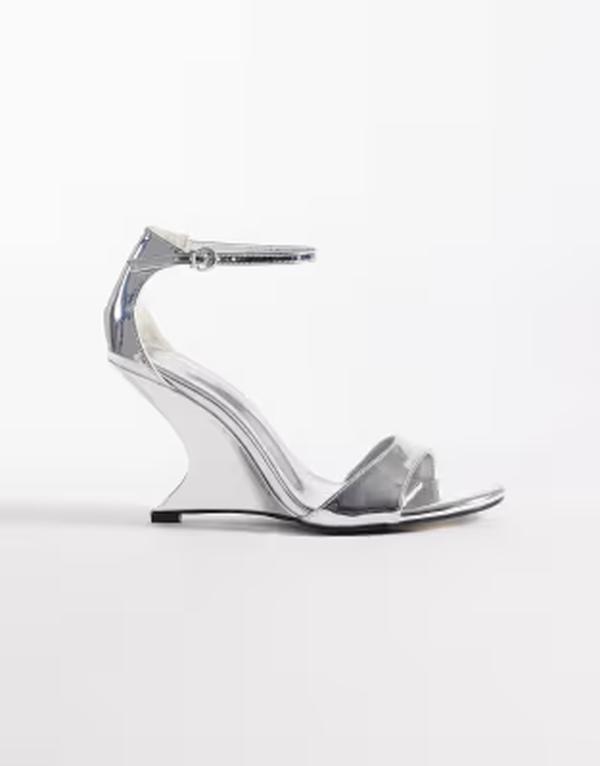 パブリックデザイア レディース シューズ サンダル 踵 Public Desire heeled wedge sandalsILVER しろがね色