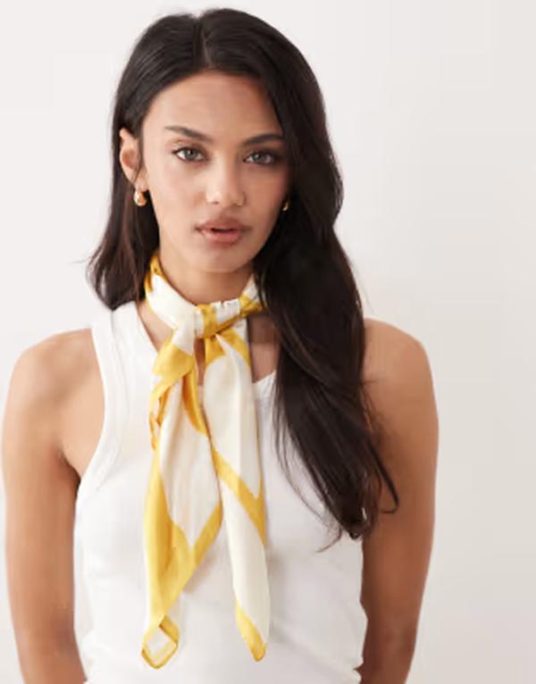 アクセサライズ レディース 付属物 えり巻き・袈裟・えり巻き 繻子 Accessorize sun stripe satin square neck scarf インチ yellow 黄色