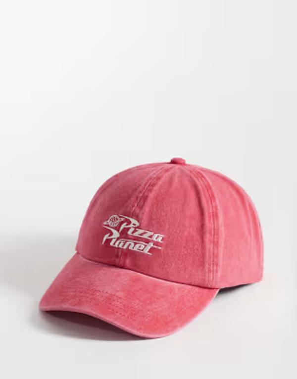 エイソス レディース 付属物 鳥打ち帽 旗がしら ASOS DESIGN Disney Pixar Pizza Planet cap RED 赤いこと
