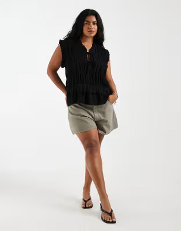 オンリーカーブ レディース トップス シャツ リネン ONLY Curve tie front linen blend top Black ブラック|ReVida 店