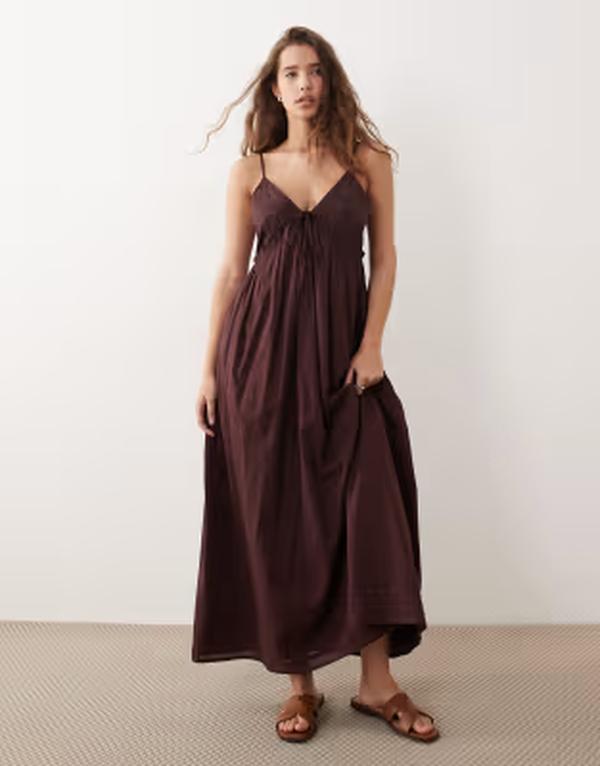 ミスセルフフリッジ レディース トップス ワンピース 刺繍 マキシ Misselfridgembroideredetail cami maxi dress in chocolate チョコレート|ReVida 店