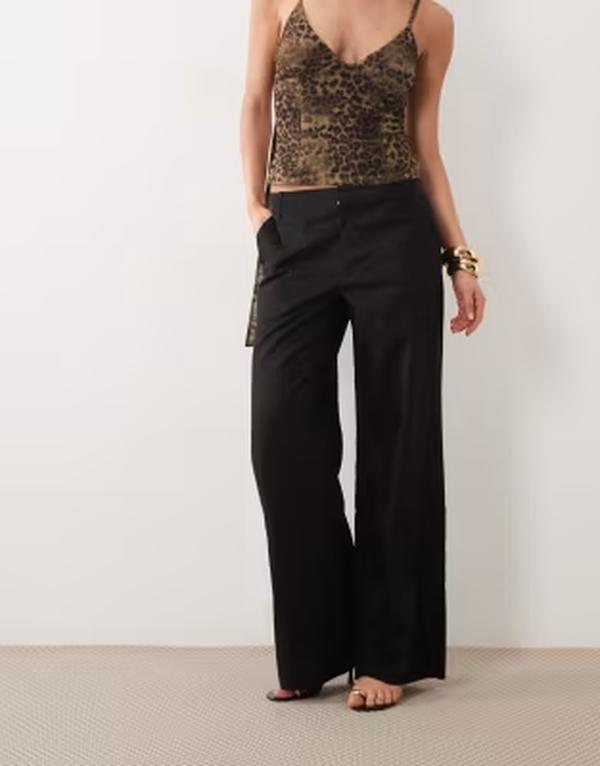 好ましいアメリカン レディース ボトムス 心地好いズボン下 ワイドレッグ リネン Good American linen blend mid rise relaxed wide leg pants black 黒いこと