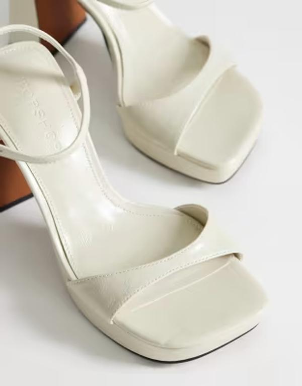 とっ始め販売店 レディース シューズ サンダル プラットホーム Topshop Faye platform two part sandals Off-white 象牙色