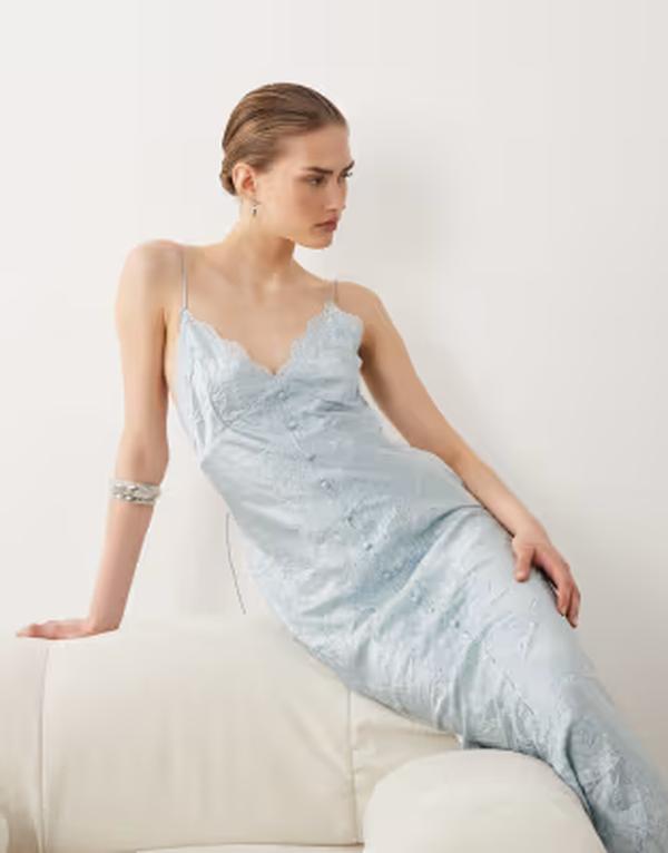 エイソス レディース トップス ワンピース レース マキシ ASOS DESIGN lace detailing button front maxi slip dress in light BLUE ブルー｜ReVida 店