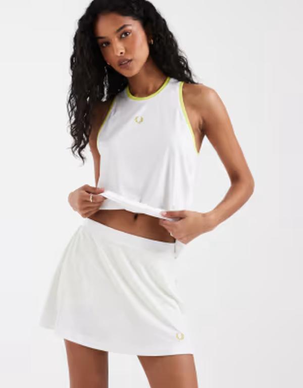 フレッドペリー レディース ボトムスカート ミニ ロゴ Fred Perry Tennis logo mini skort - part of a set WHITE ホワイト|ReVida 店