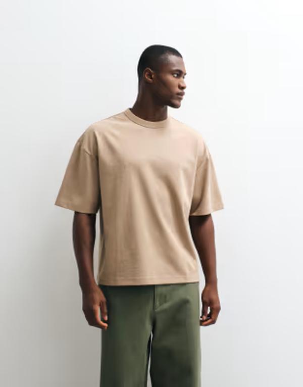 エイソス メンズ トップス ティーシャツ 綿織物 ASOS DESIGN breatheMAX heavyweight boxy oversized t-shirt cotton blend Silver Mink ミンクのコート