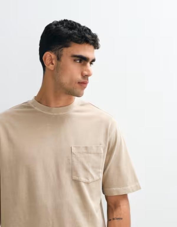 エイソス メンズ トップス ティーシャツ ASOS DESIGN heavyweight relaxed T-shirt with pocket インチ washed Crockery ベージュ