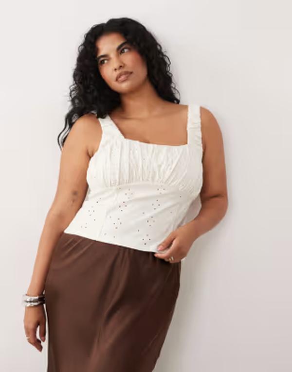 エイソス レディース トップス プルオーバー ASOS Curve ASOS DESIGN Curveyelet milkmaid top with gathered bust インチ cream 皮膚軟化剤
